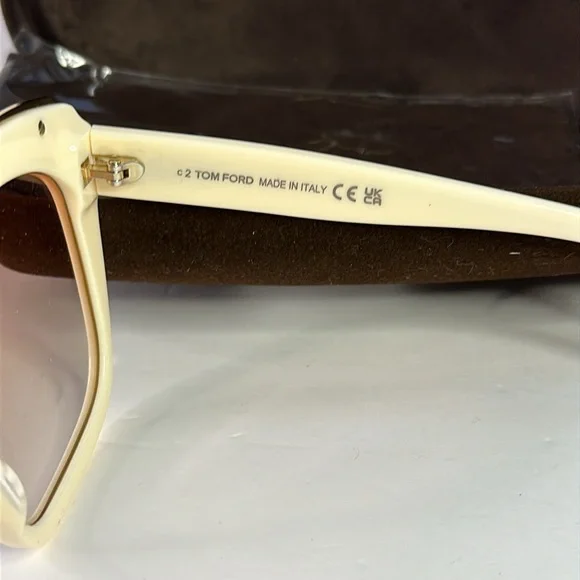 New Authentic TOM FORD FT0944CAT EYE FEMININE SUNGLASSES